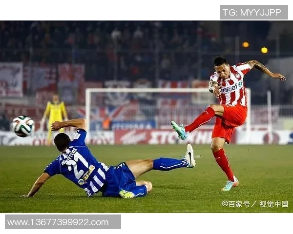 特里波利斯与拉米亚的激烈对决揭示足球战术与团队精神的完美结合