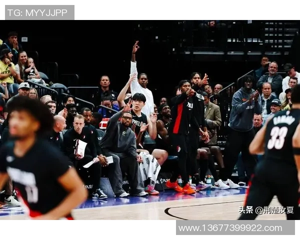 45爵士与开拓者激战正酣球迷期待精彩对决与惊喜表现 45爵士与开拓者激战正酣球迷期待精彩对决与惊喜表现